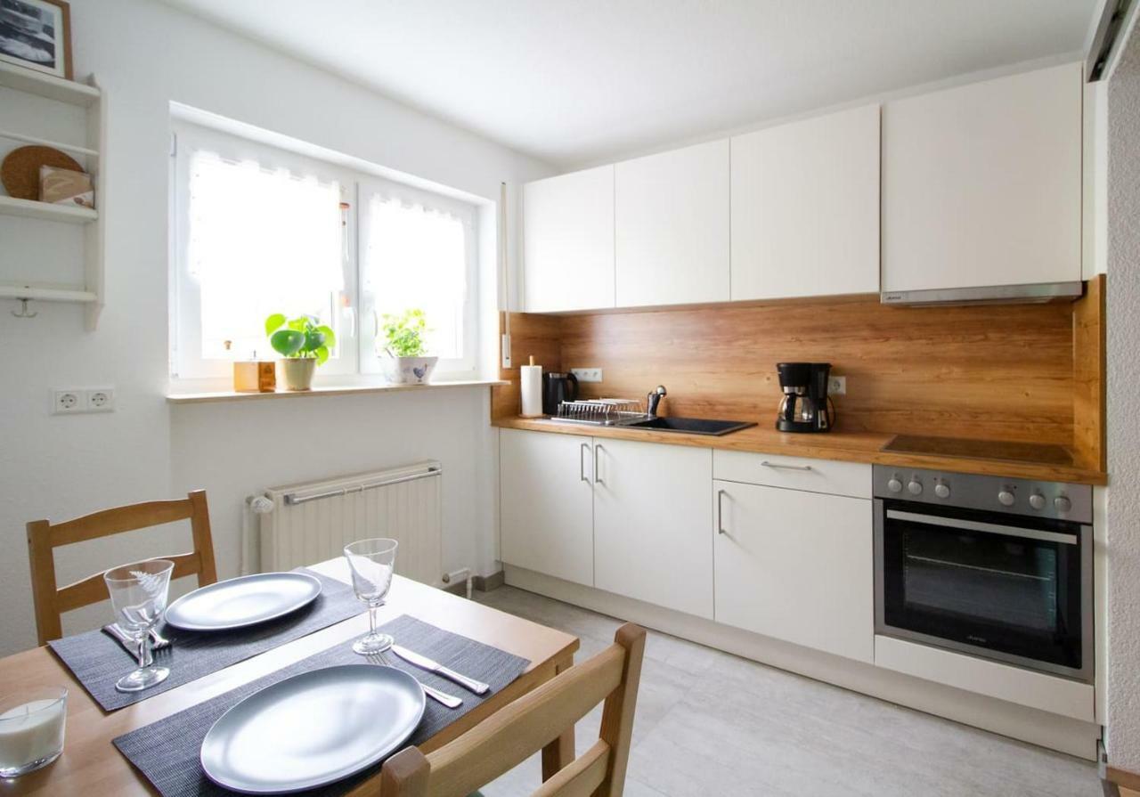 Schoene Und Helle Ferienwohnung In Pfaffenweiler Villingen-Schwenningen Eksteriør billede