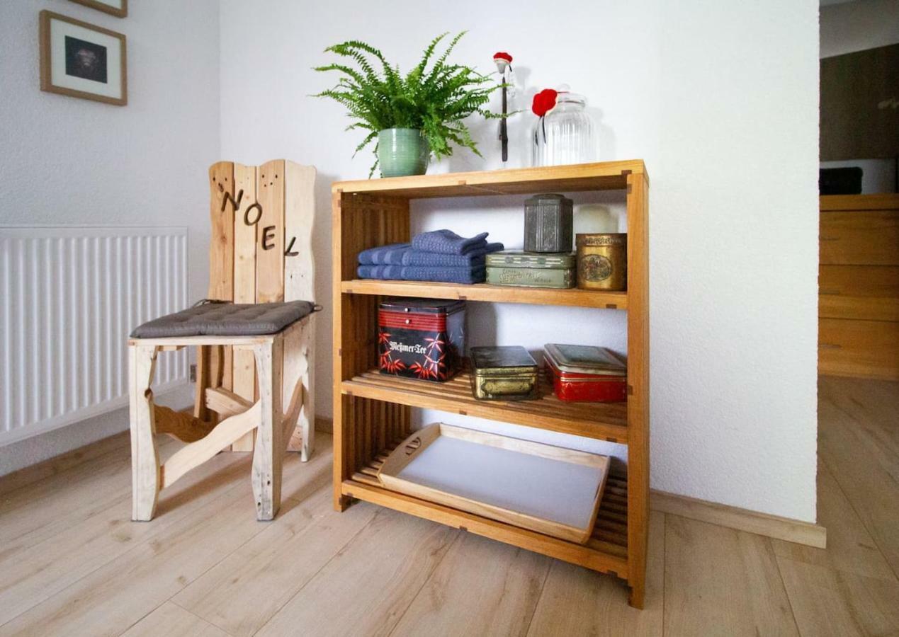 Schoene Und Helle Ferienwohnung In Pfaffenweiler Villingen-Schwenningen Eksteriør billede